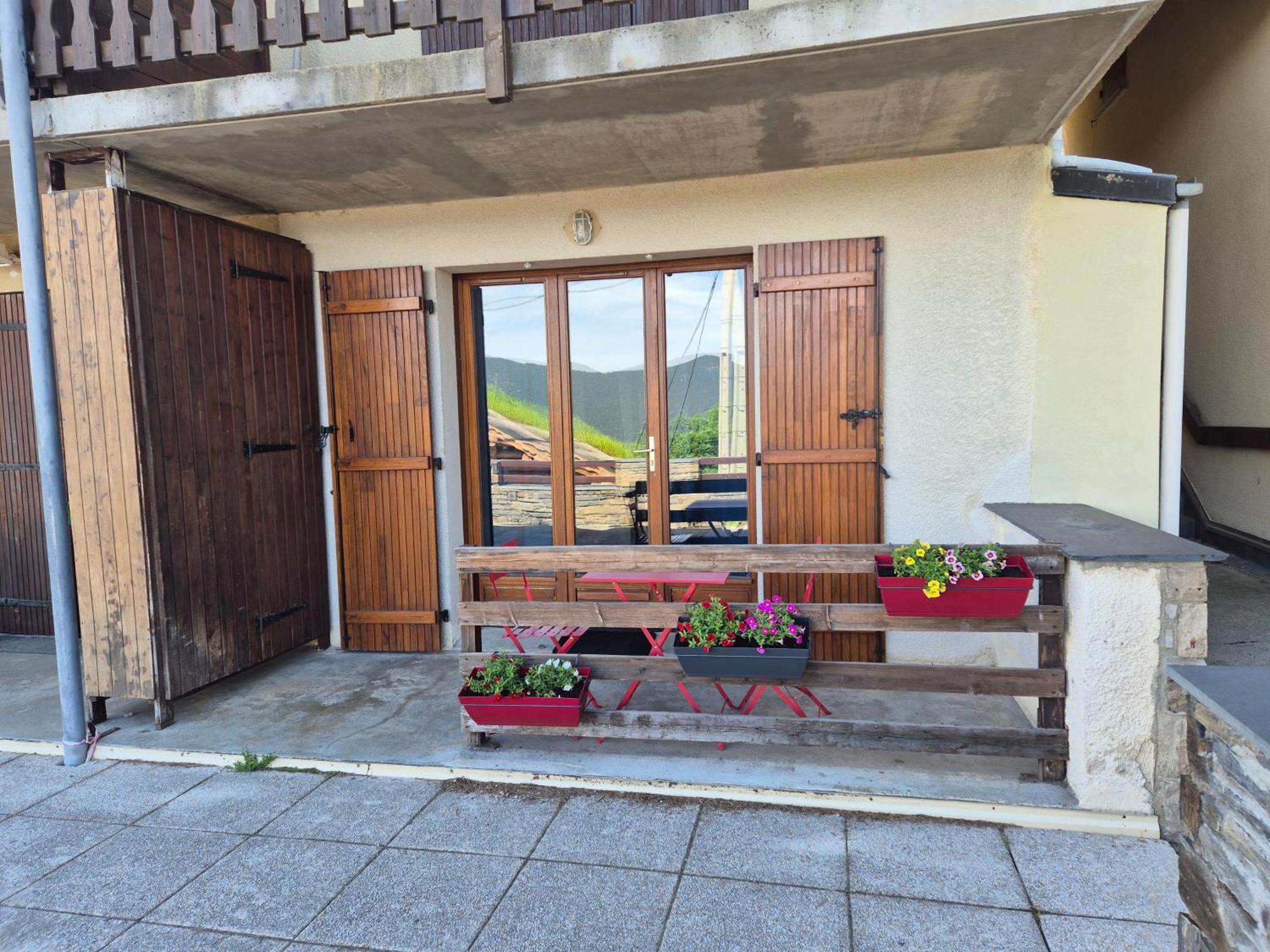Apartment L'esquirol !